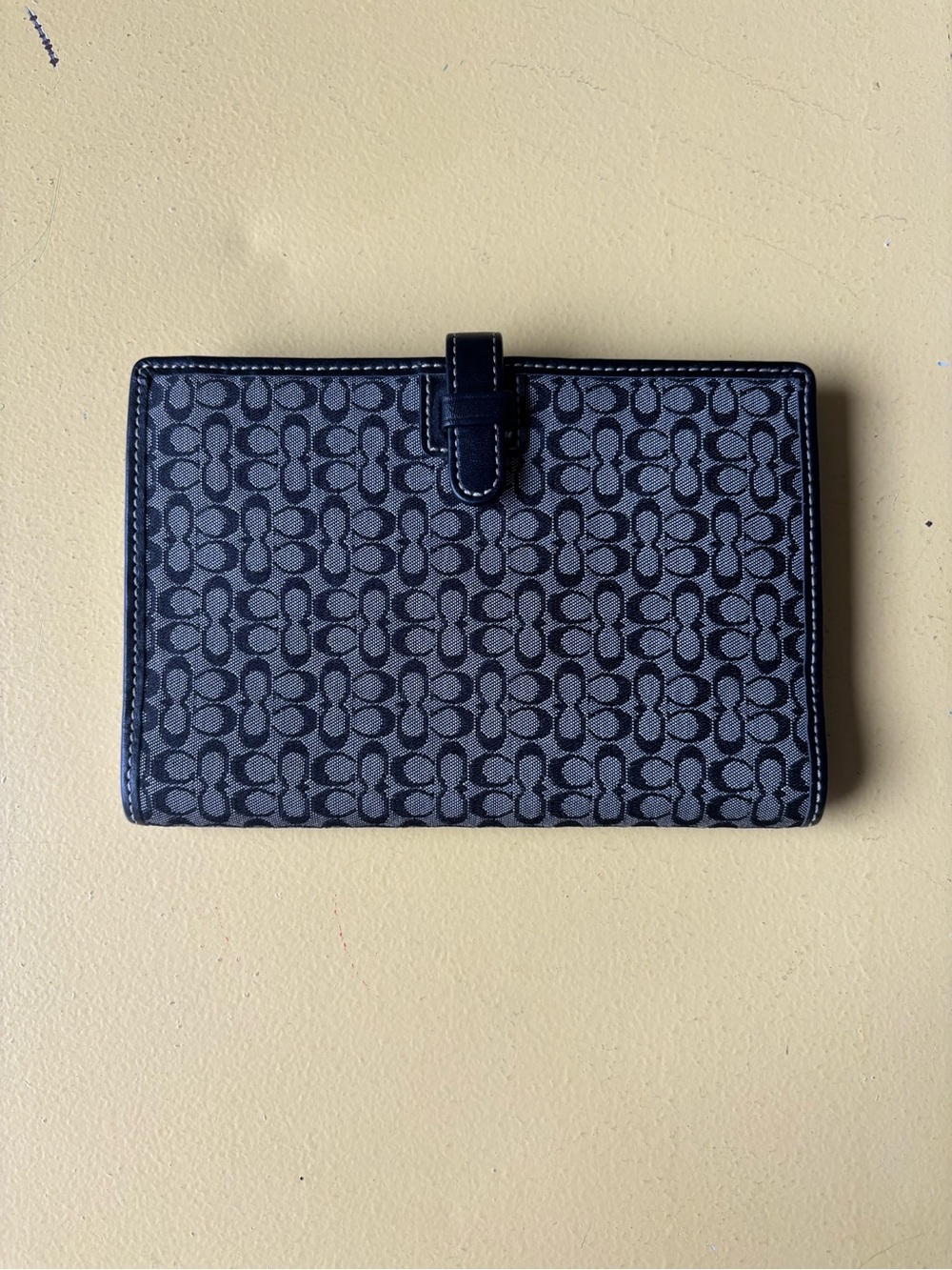 Vintage Y2K Coach Signature C Black Jacquard Address Book Journal Bifold Wallet